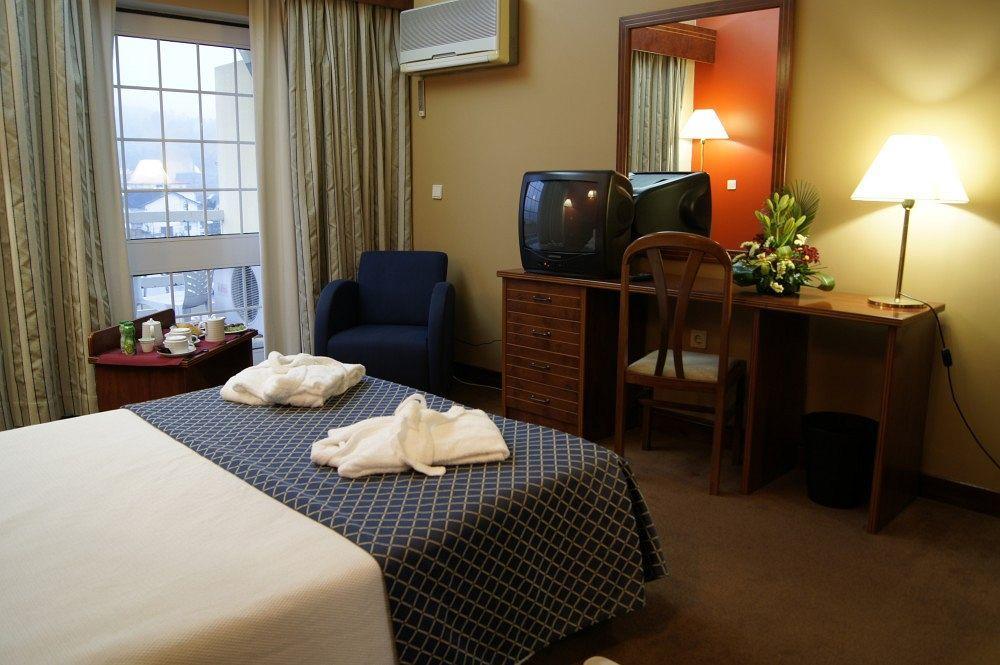 Hotel Montemuro Castro Daire Eksteriør billede