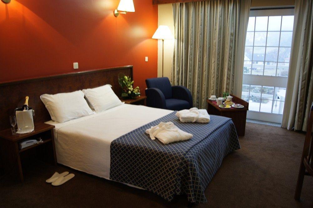 Hotel Montemuro Castro Daire Eksteriør billede